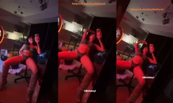 Melek Özçağan instagram abonelik ifşa videoları part 1 Posteri