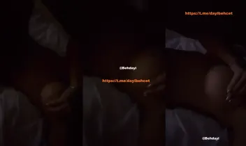 Melek Özçağan instagram abonelik ifşa videoları part 8 Posteri