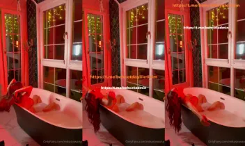 Mika Slowana Onlyfans İfşa videoları voll 21 Posteri