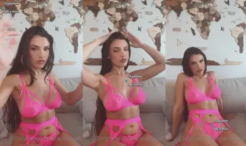 Ece Özbudak yeni onlyfans ppv 1 Posteri