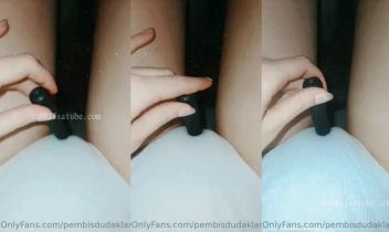 pembisdudaklarr Onlyfans ifşa videoları part 16 pembisdudaklarr Onlyfans ifşa videoları part 16 Posteri