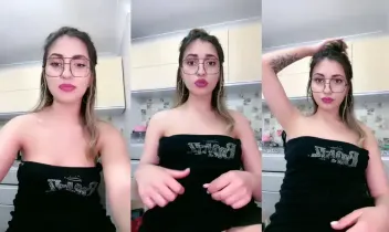 Yednul Onlyfans İfşa videoları part 28 Posteri