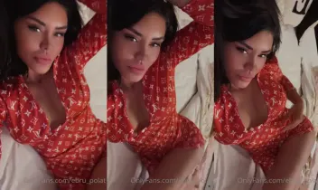 Ebru Polat Onlyfans ve Bigo ifşa videoları 14 Posteri