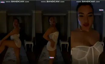 Tango Burcu Yıldız Premium Yayın ifşa videoları part 17 Posteri