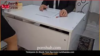 Asistan kandırılırken patrona oral seks yaptı Posteri