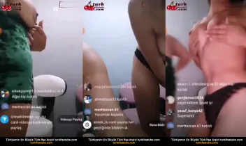 Kız üvey kardeşler canlı yayın yapıyor  