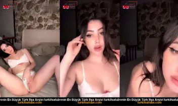 Büyükannemin Sihirli Sırları Çıplak Kardeşinin Arkası Posteri