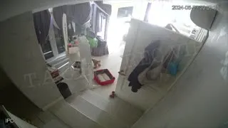 Ateşli sarışın MILF çırılçıplak Part 195  