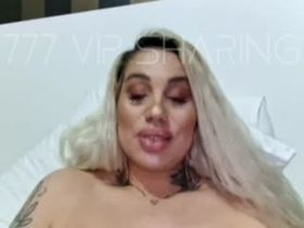 Cilveli Hatun Stripchat ifşa videoları part 1 Posteri
