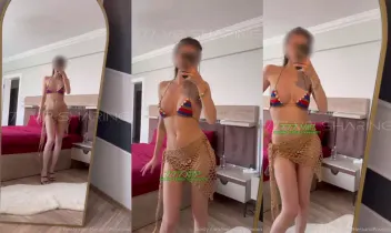 Fansly de video paylaşan türk kızı HeraandPoseidon yeni ifşa videoları part 9 Posteri