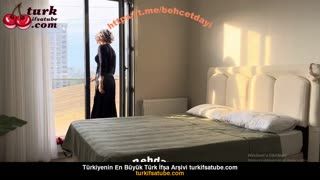 Fatma'nın her telden gizlice denemesiyle ifşa edildi Posteri