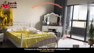 Hertel'in yeni evinde yatak odası temizliği sırasında Fatma'nın itirafı Posteri