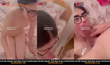 Gözlüklü Üniversiteli Ayça Anal Seks Seyretmek Posteri