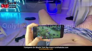 HD Porno Cazip Kardeşin Arkasından Sert Sikildi Posteri