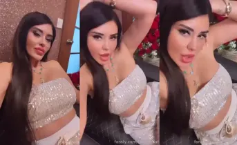 Ebru Polat Onlyfans ve Bigo ifşa videoları 37 Posteri