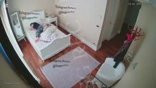 Koca memeli Zeynep yatak odasında soyunuyor Part 13  