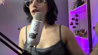 Senadeska ASMR - Çok Sıcak Mikrofon Yalamalar  