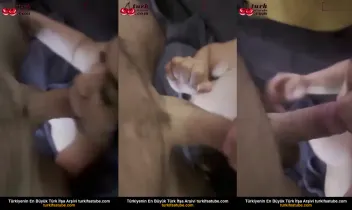 Üvey Abla Oral Buse Penisi Ağzına Aldı Posteri