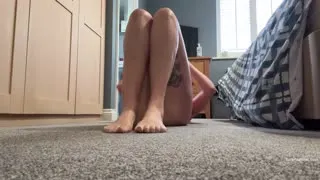 Hannah (It’s Hannah) Patreon ifşa Temizlik video Part 23 Posteri