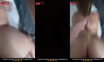 Olgun Porno Koca, gözlükle, saçlarından çekerek sikti Posteri