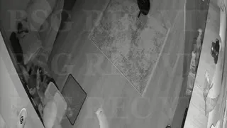 Salonda sikişenler Part 2  