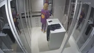 Şarışın giyinme odasında çırılçıplak Part 6  