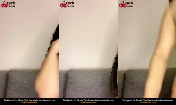Kız Kardeşin Çıplak Arkadan Seks Gösterisi Posteri