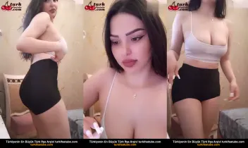 Üvey Kardeş Seksi Vücudu Görüntülenen Yayın  