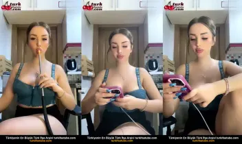 Canlı Yayında Cüsseli Bayan Mini Etekle Tango Su  