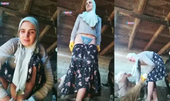 Türbanlı Kimsesiz Merve Tango ifşa videoları part 20 Posteri