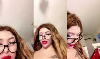 HelloDespina ifşa videoları part 60 Posteri