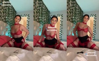 Berfe Ece Talin İfşa Videoları Onlyfans yeni part 39 Posteri