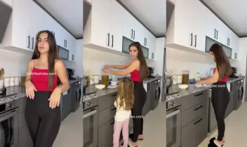 Eda Nur Youtube Katıl ifşa videoları - Yemek yiyelim ????  