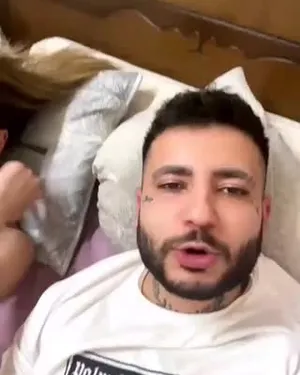 Sert Porno kategorisi