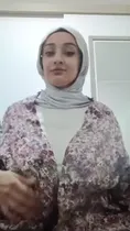 Türbanlı Sevim ifşa videoları part 12 Ön İzleme