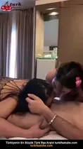 Asyalı Sex partisi Canbay tatile gittiğinde 2 Asyalının ağzına koydu Ön İzleme