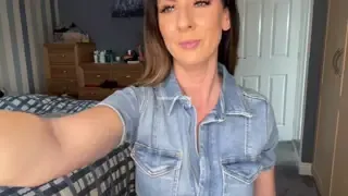 Hannah (It’s Hannah) Patreon ifşa - Koltuk Vakumlama (Türkçe Altyazılı) Ön İzleme