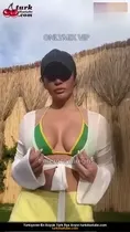 Berfe Ece Talin Brezilya temalı bahçede video çekiyor Ön İzleme