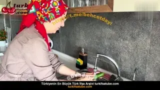 Fatma ile her telden ifşa Mutfak tezgahını tertemiz etti Ön İzleme