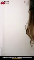 Genç Melis canlı yayında sevgilisine oral sex yaptı Ön İzleme