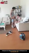 İki Genç Seks Sihri Kadınla Tanışıyor Ön İzleme