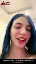 Laliberta, Manita'yı çıplak yatakta seks yapmak için kandırmaktan hoşlanıyor Ön İzleme