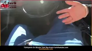 Arabayı kullanarak Türk Pornosu Çıkarmak Ön İzleme