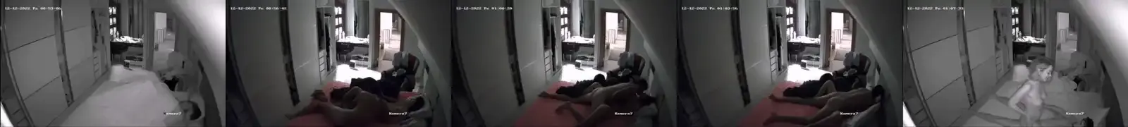 Sarışın çatı katında inliyor Sarışın çatı katında inliyor