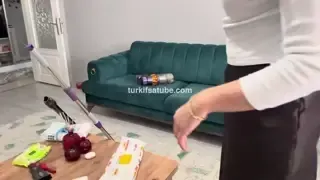 Esma ile Her Telden temizlik ifşa videoları part 2 Ön İzleme