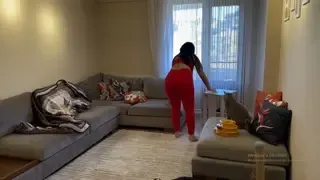 Talya Burcu Youtube Katıl ifşa - VIP 👑 Oturma Odası Temizliği Ön İzleme