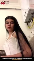 Beyaz dantelli külotlu seksi çıplak dansçı Ön İzleme