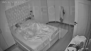 Tr Cam 106 Numaralı Çiftimizin Yatak Odası İpcam Görüntüleri Part 2 Ön İzleme