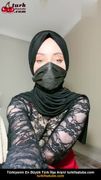Seksi kız kardeşin çıplak arkadan anal seksi yapıyor
