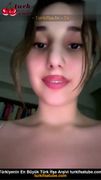 Tango Laura İfşa Soyunarak Yatağa Girdi